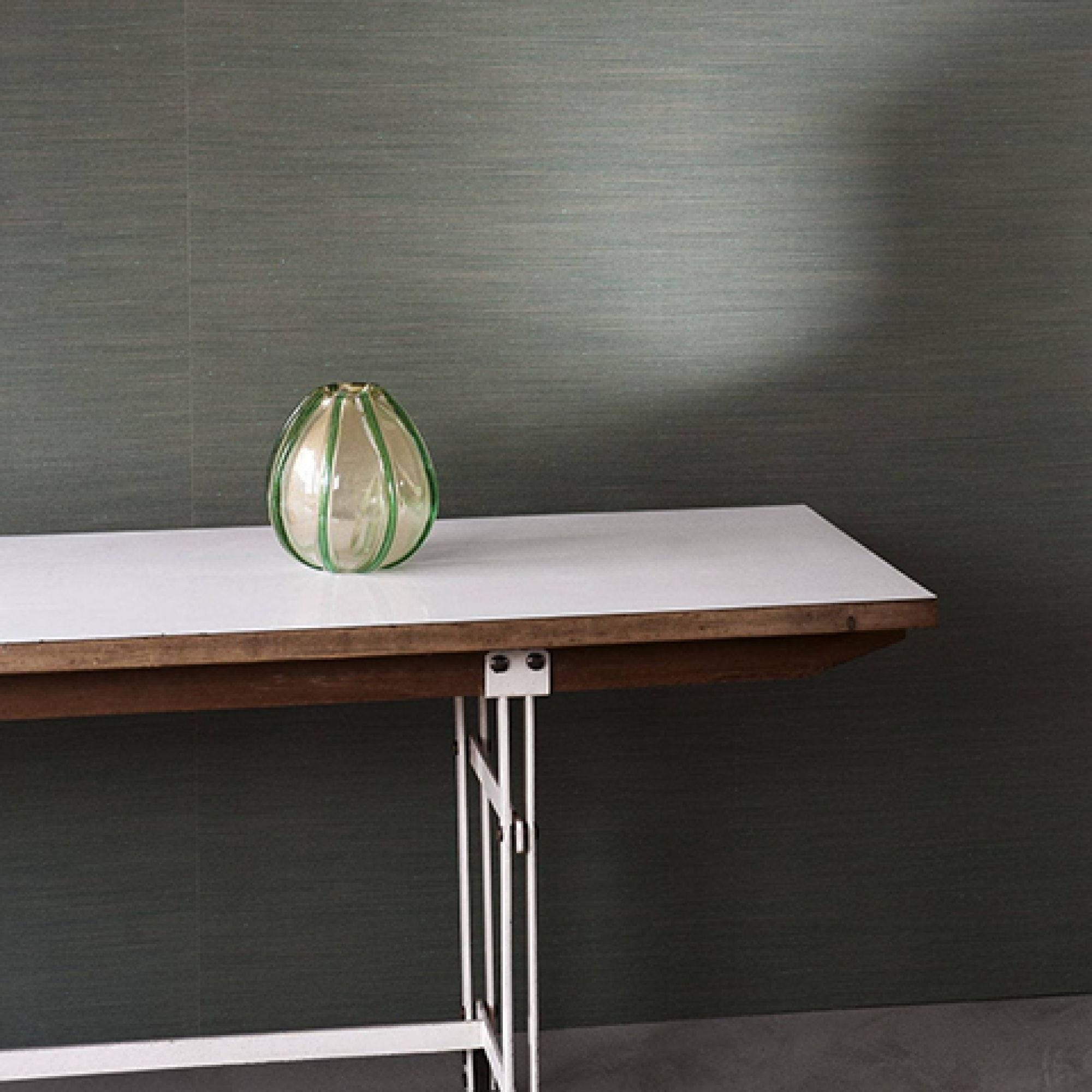 Перше фото слайду