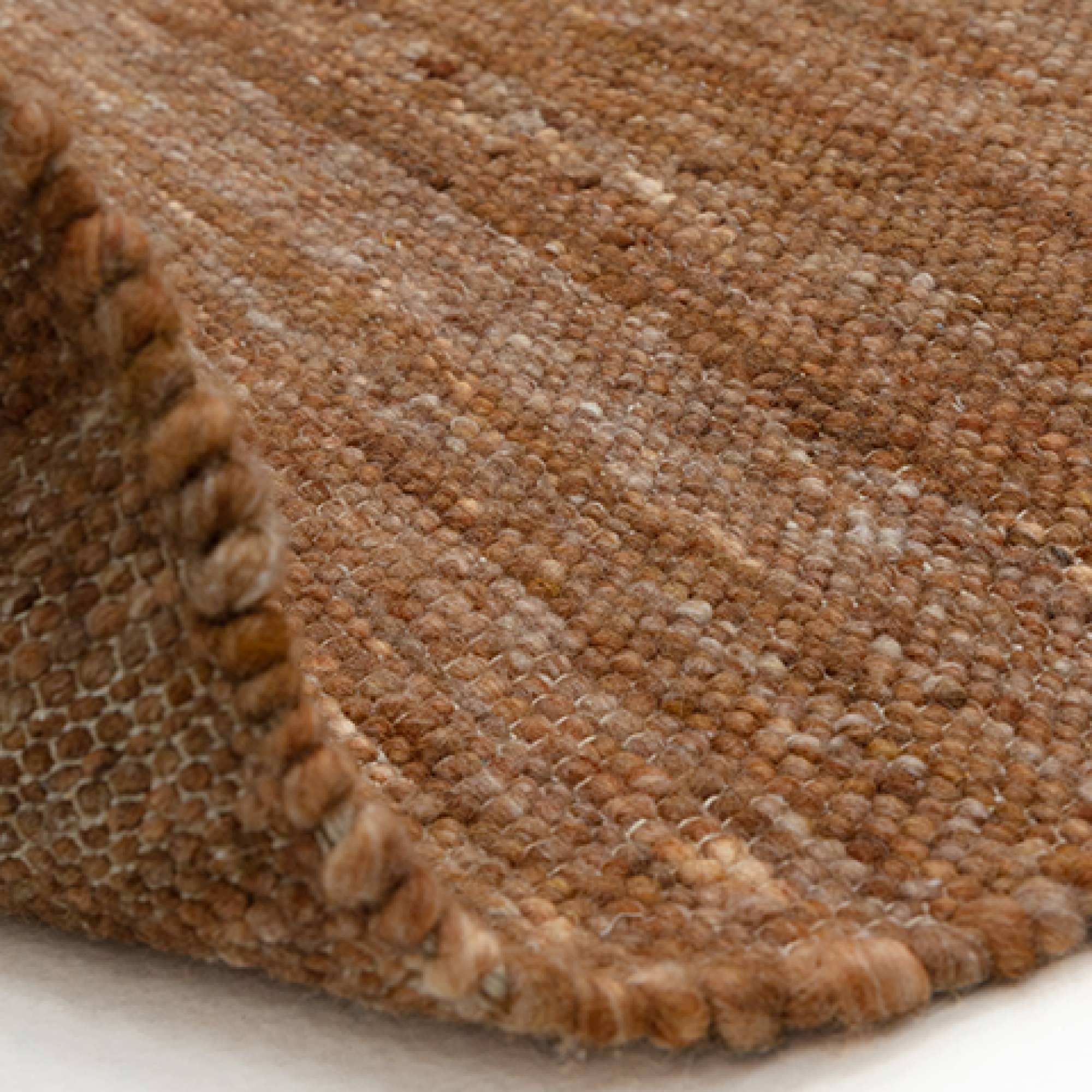 Второе фото слайда