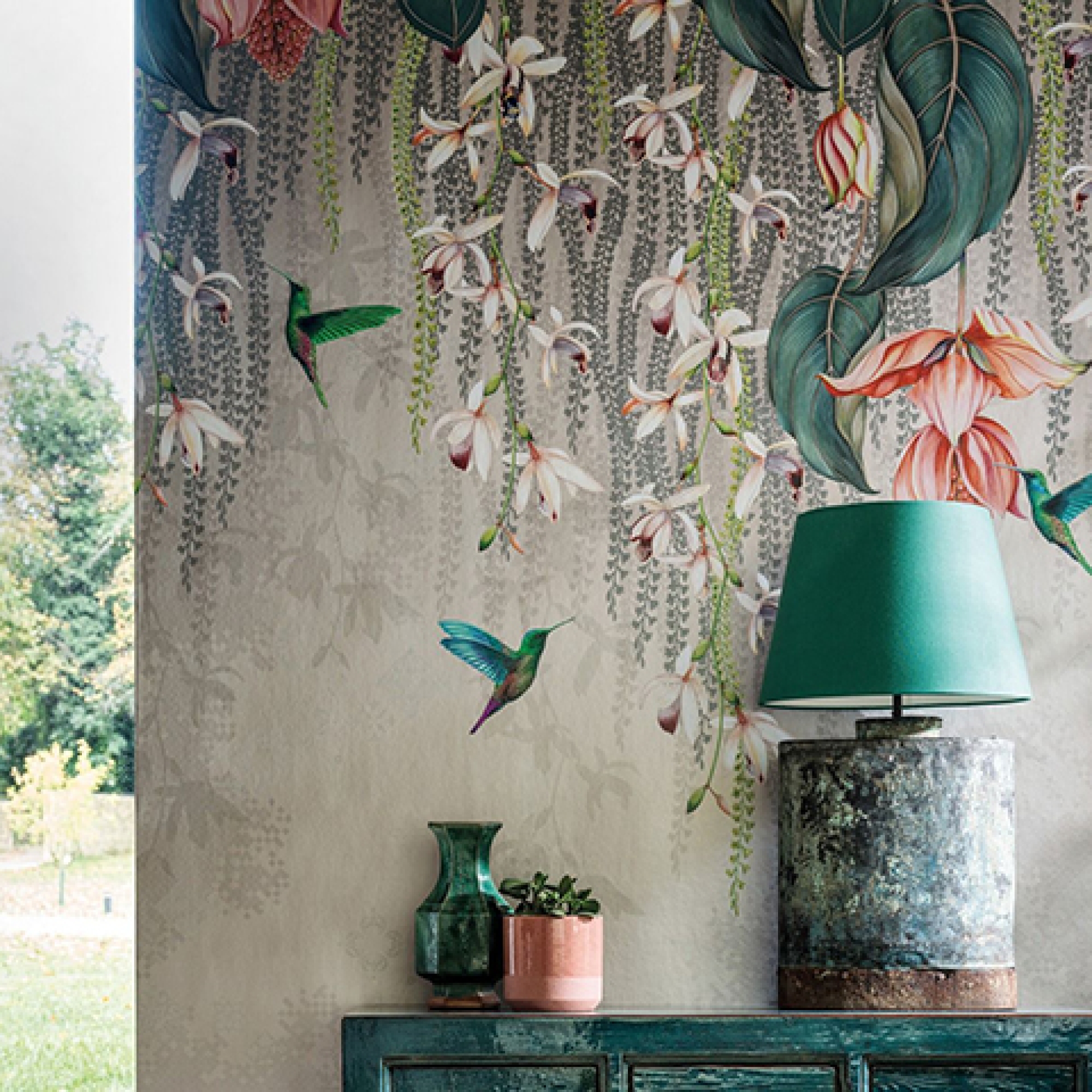 Друге фото слайду