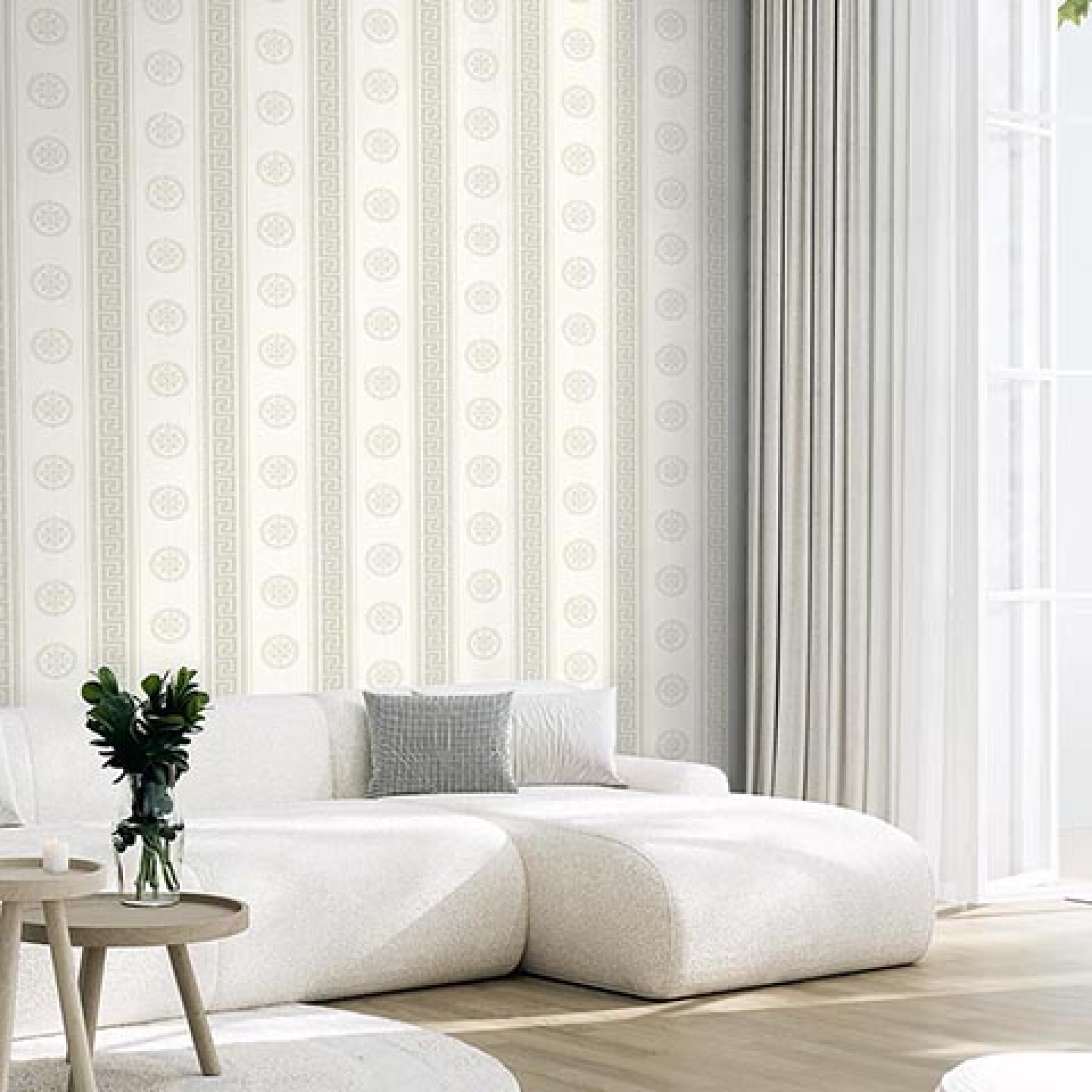 Первое фото слайда