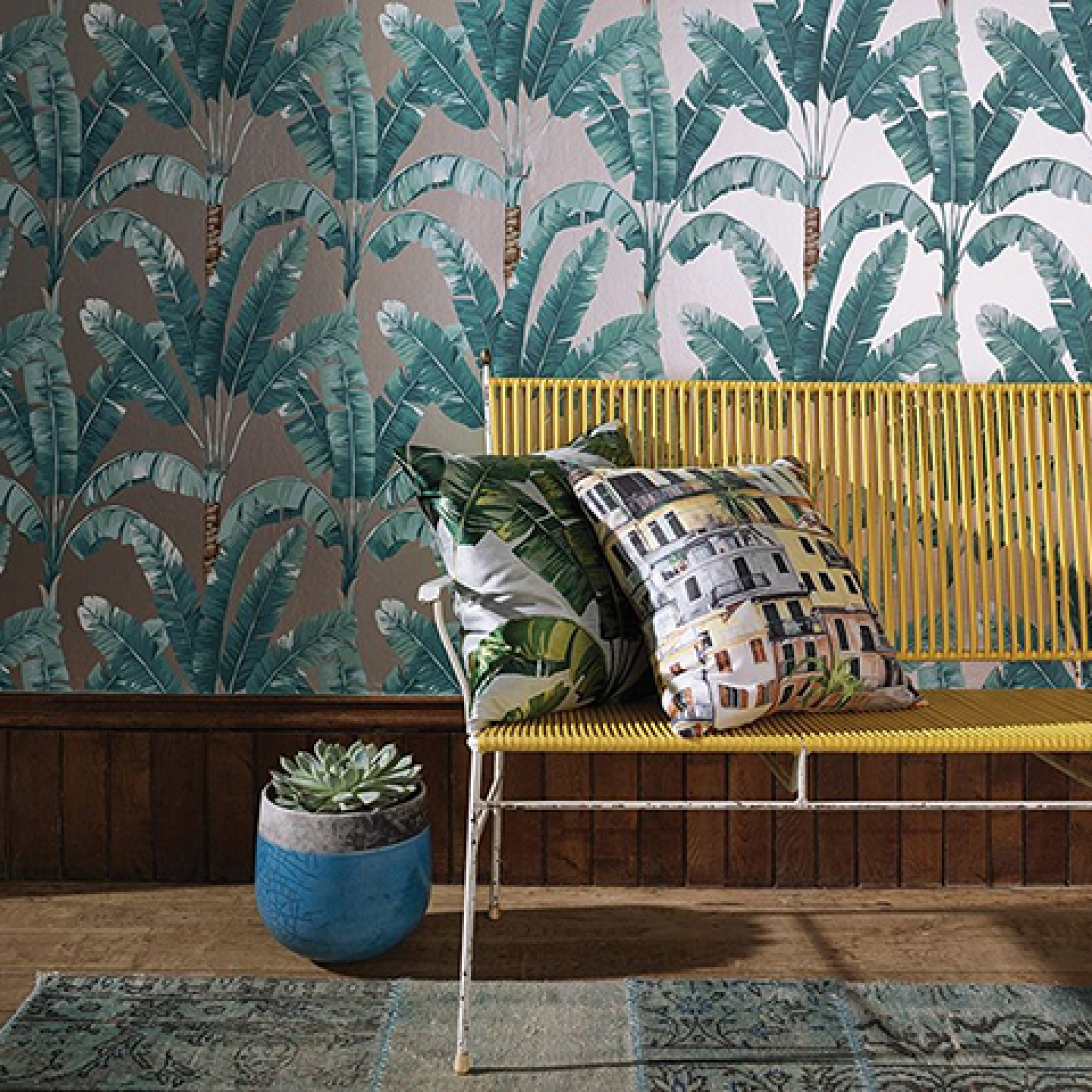 Перше фото слайду