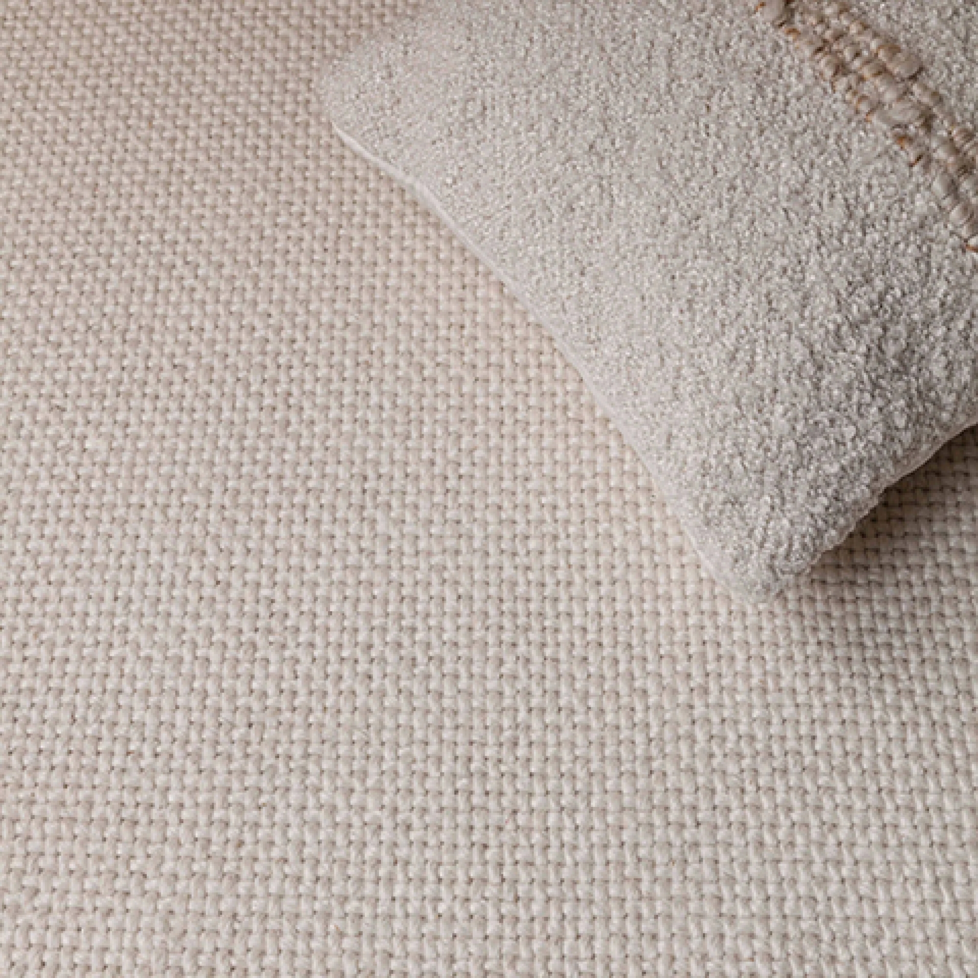 Первое фото слайда