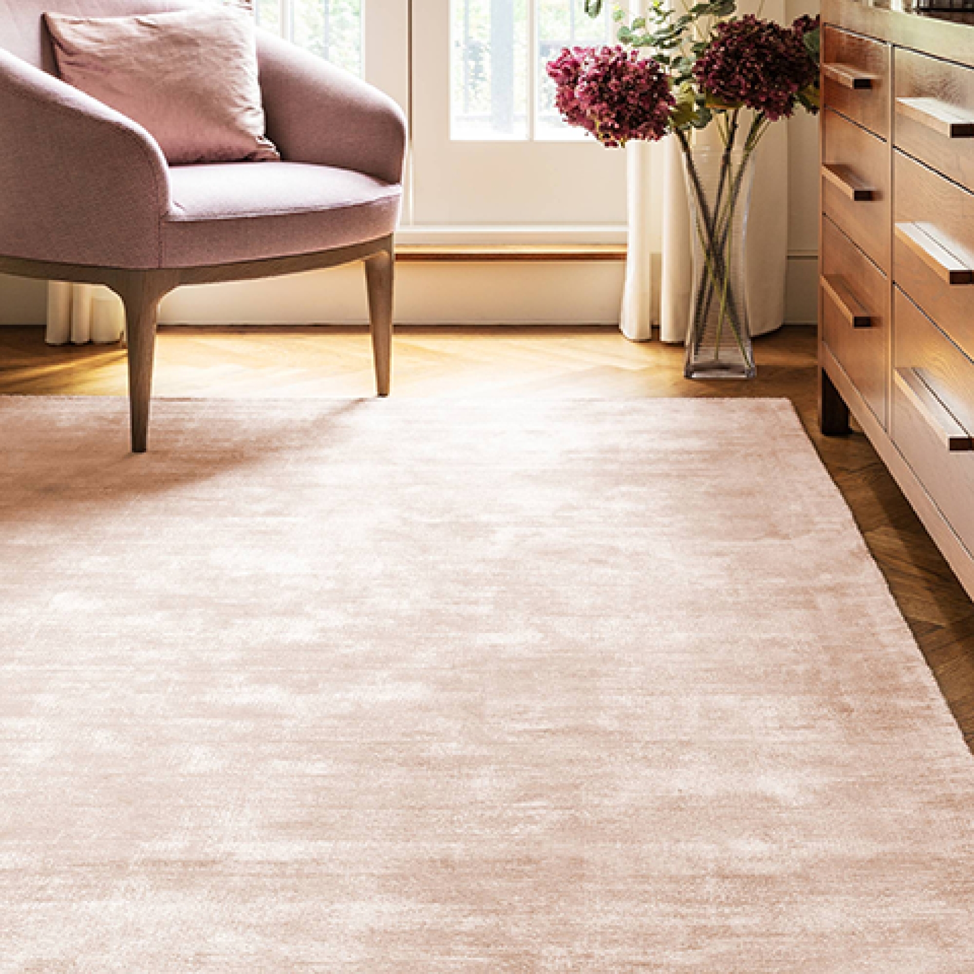 Второе фото слайда