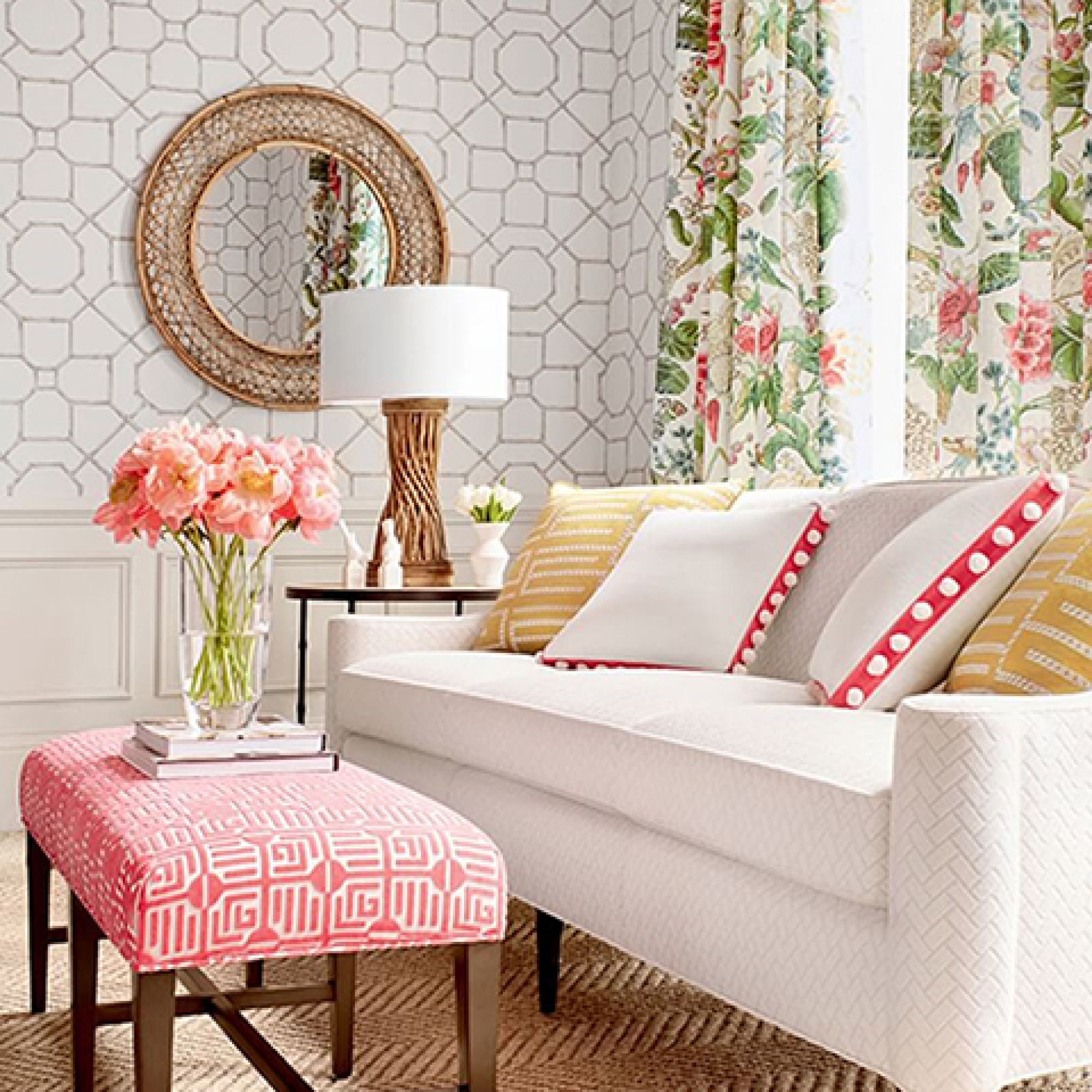 Друге фото слайду