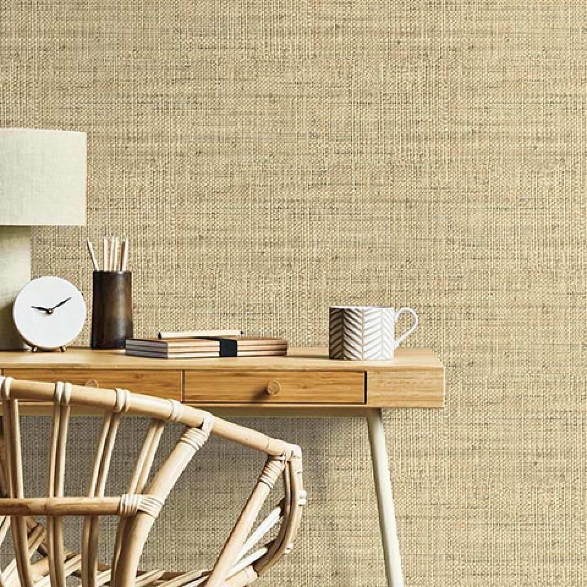 Друге фото слайду