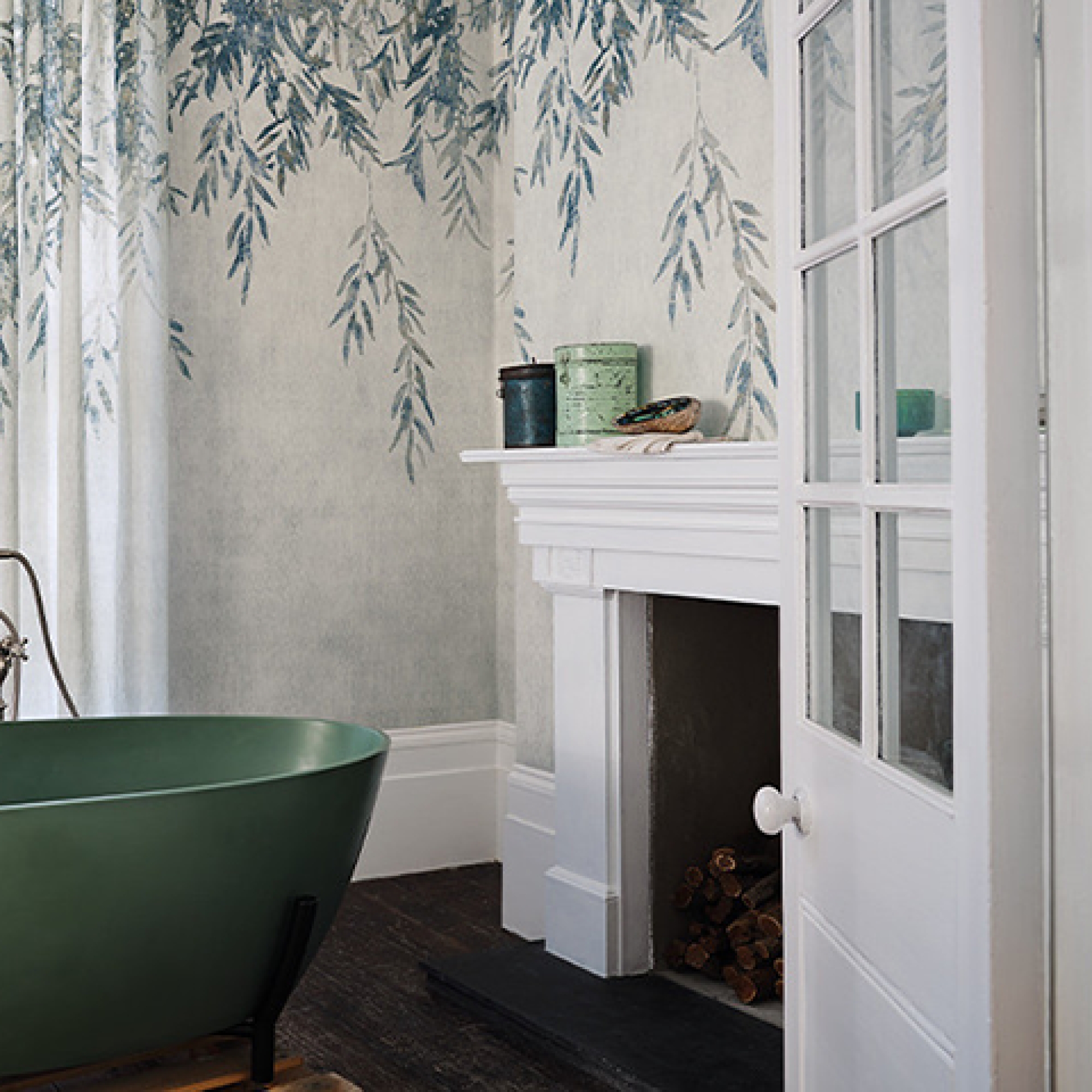 Перше фото слайду