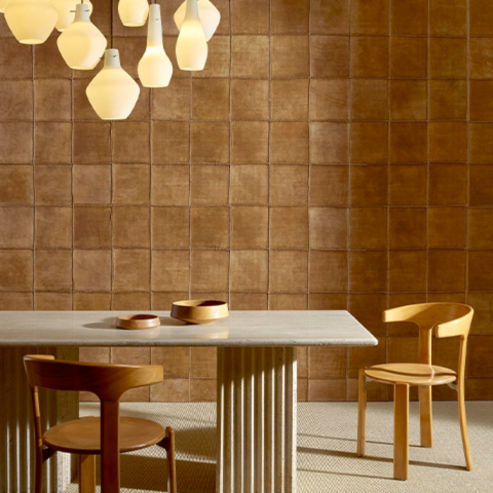 Друге фото слайду