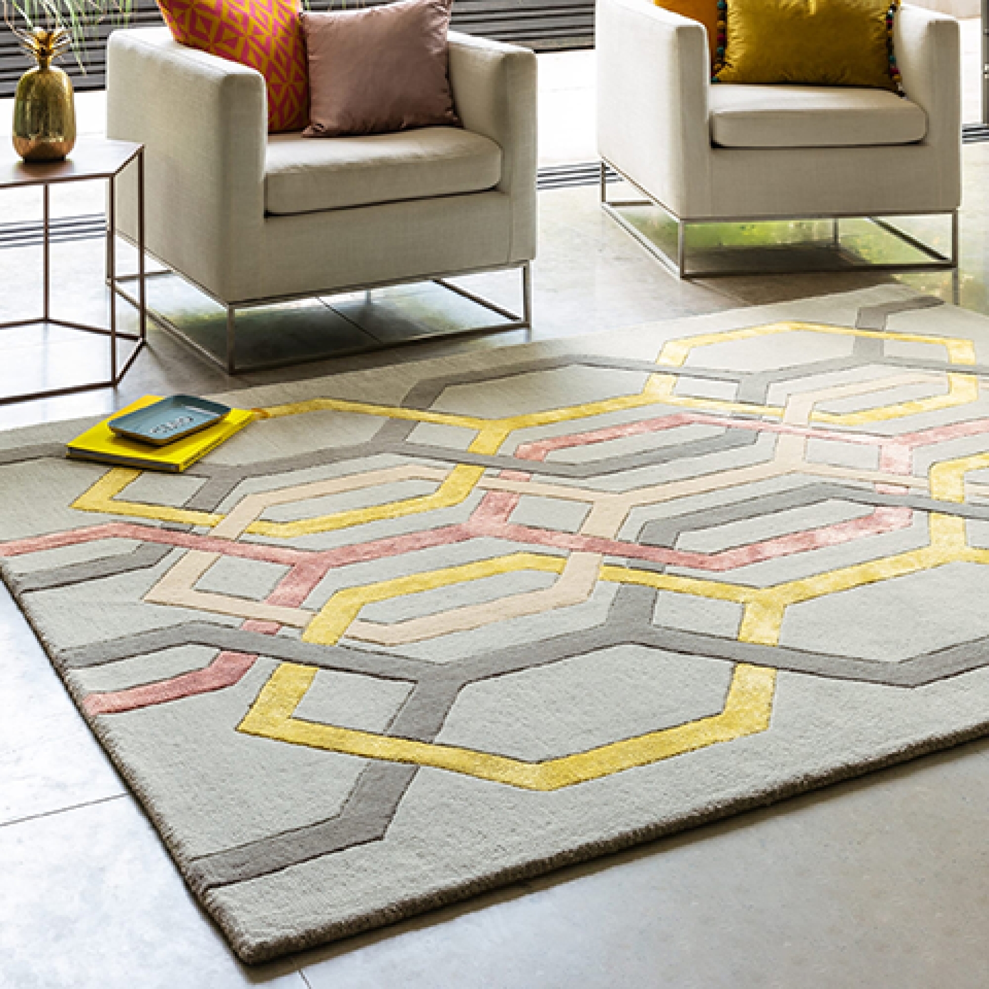 Второе фото слайда