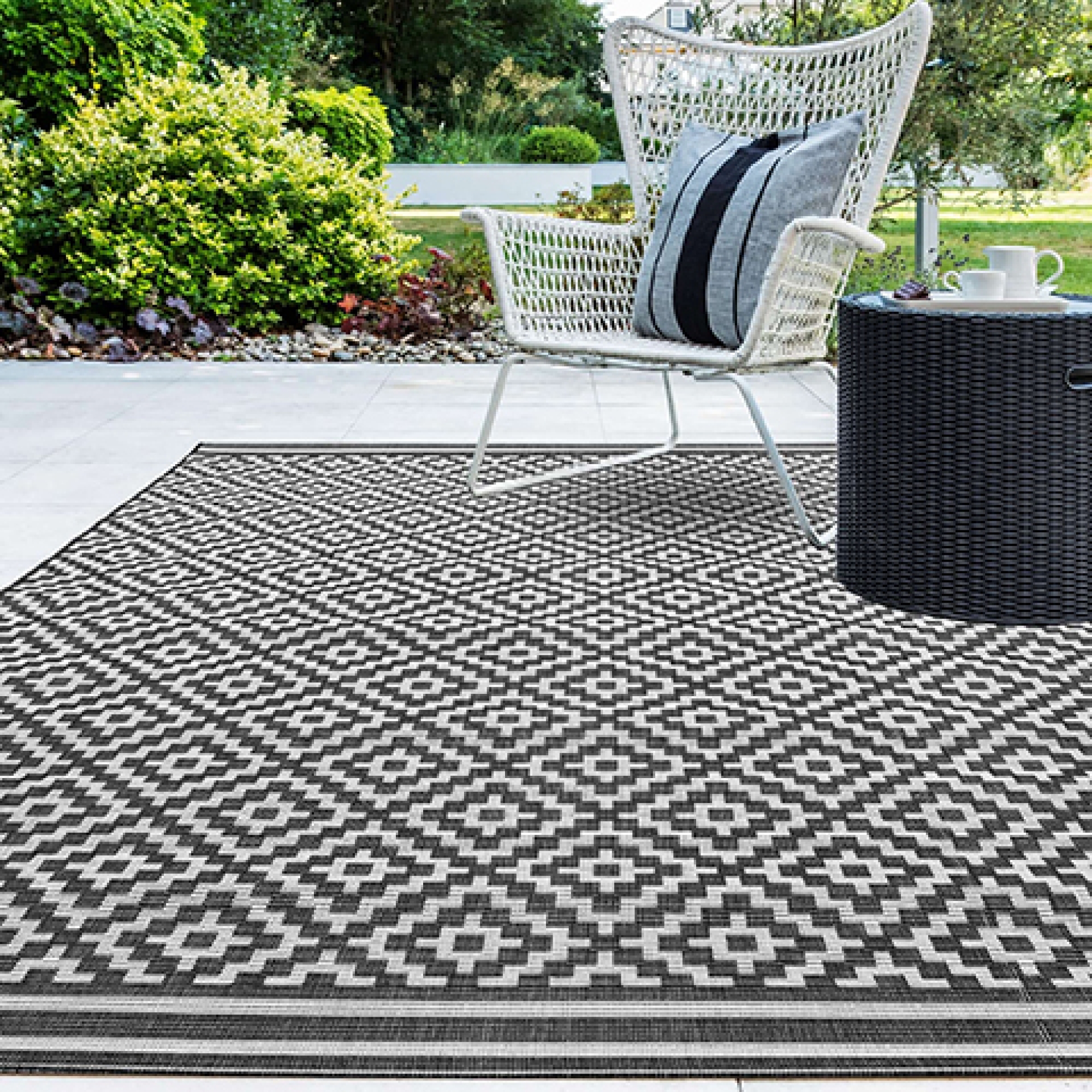 Второе фото слайда