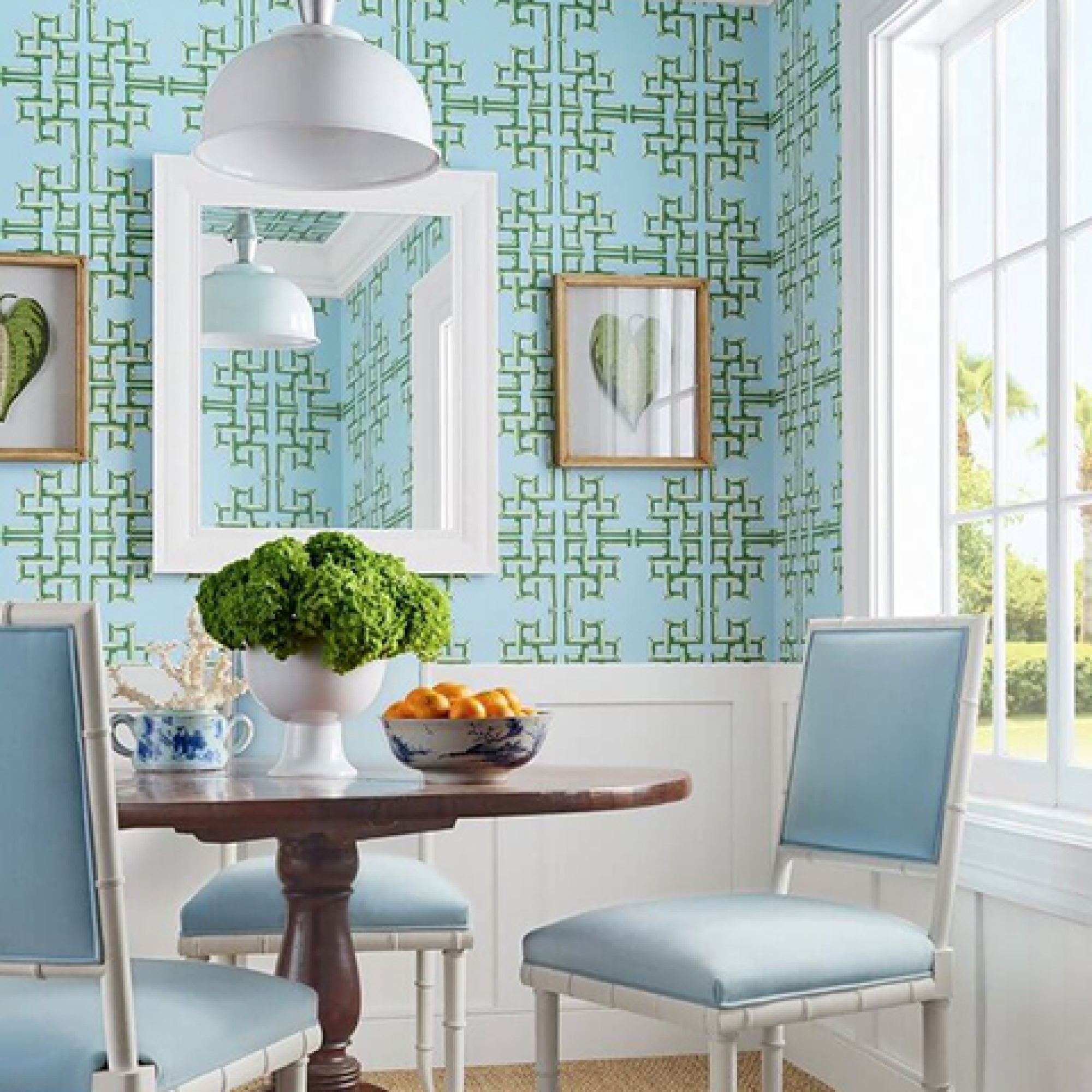 Перше фото слайду