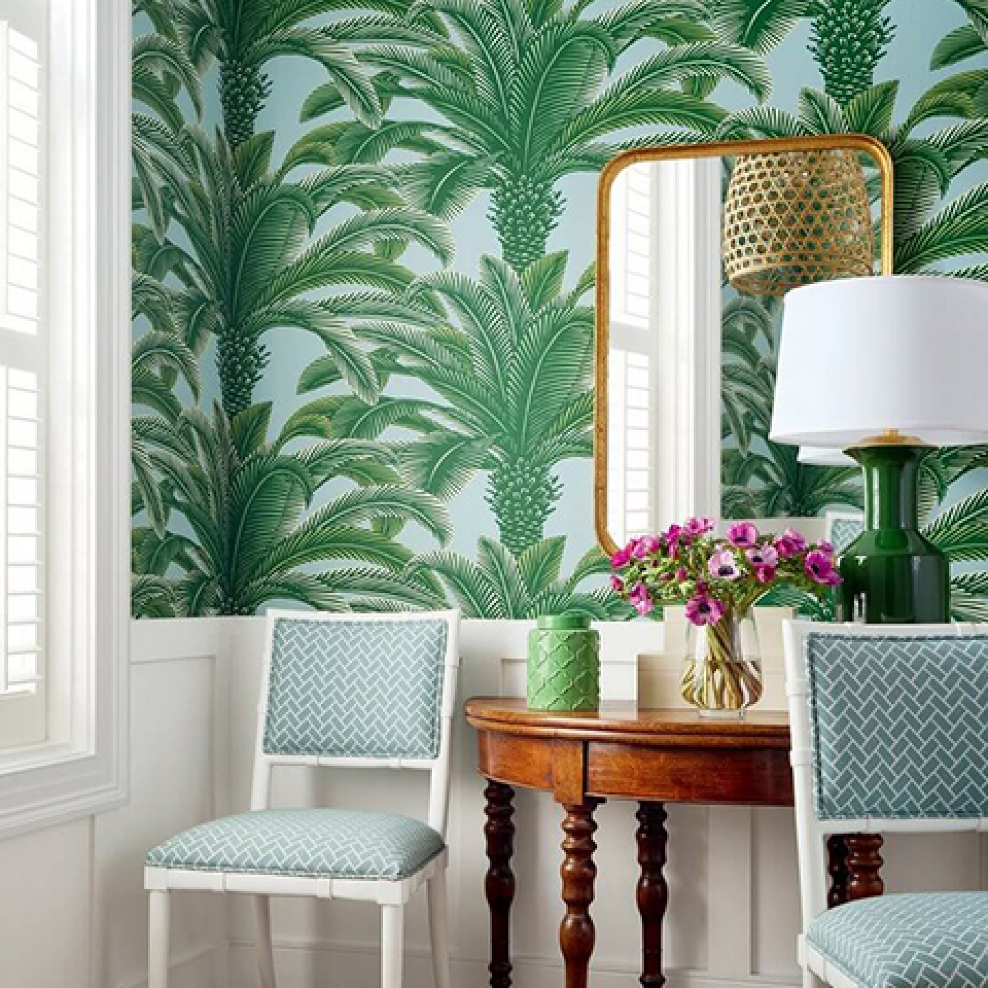 Друге фото слайду