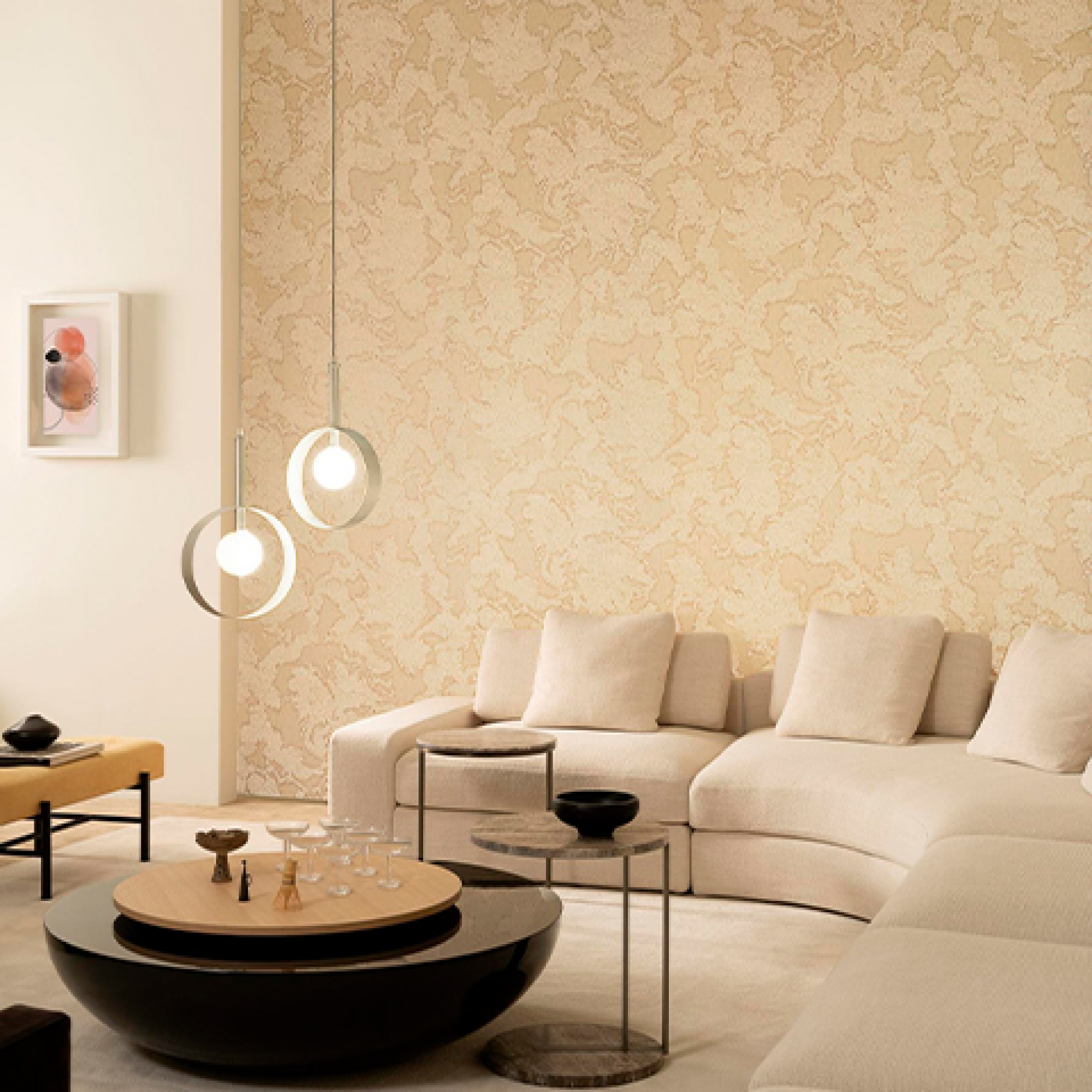 Первое фото слайда