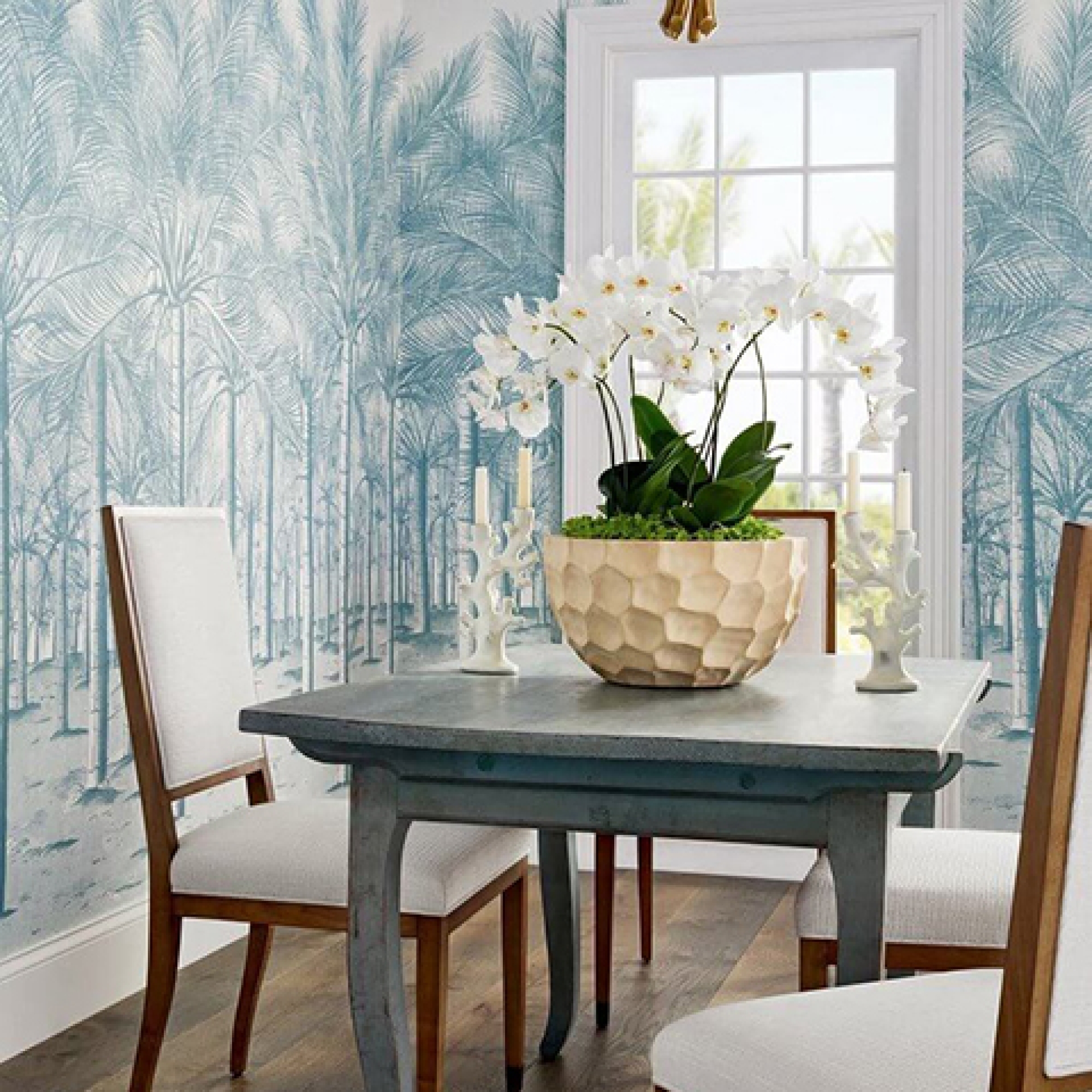 Друге фото слайду