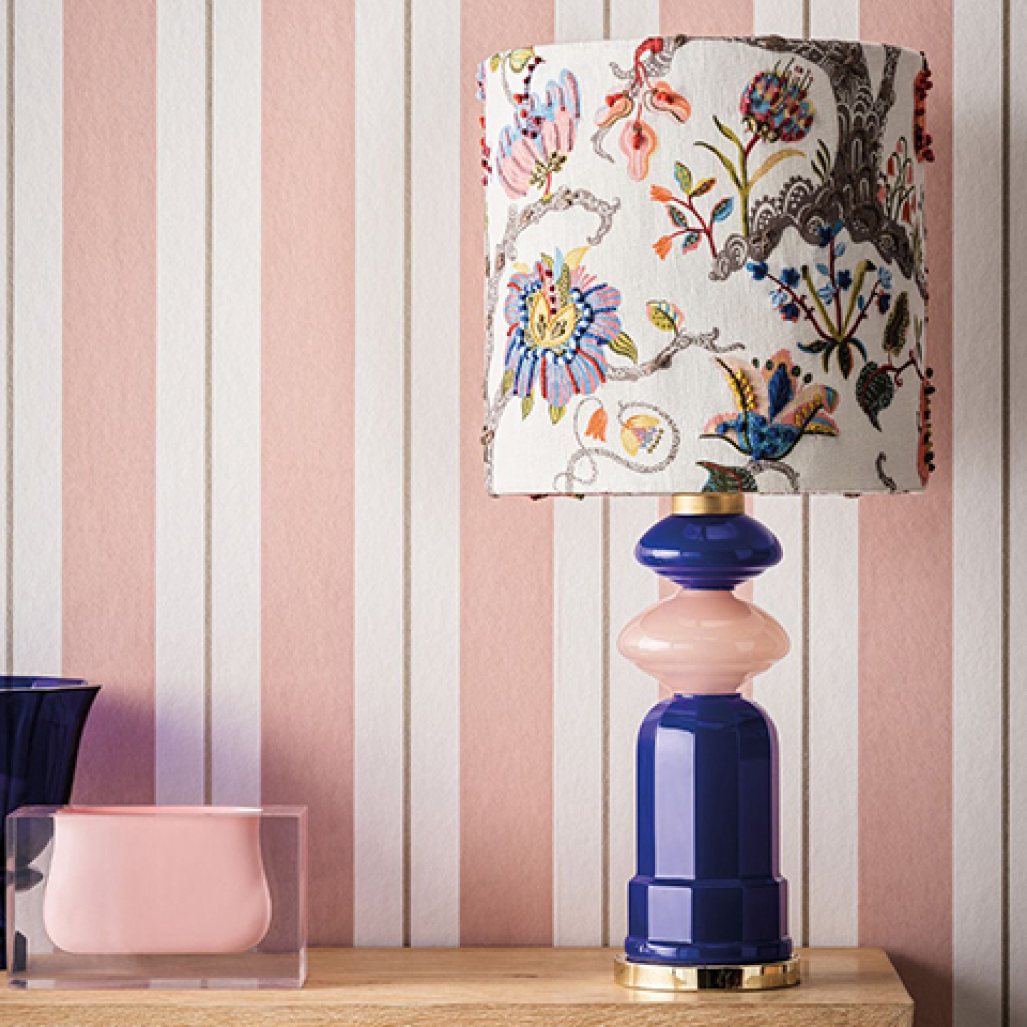 Перше фото слайду