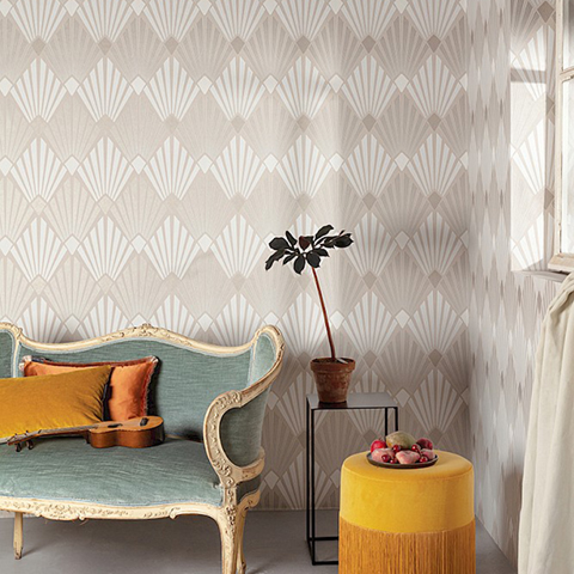 Перше фото слайду