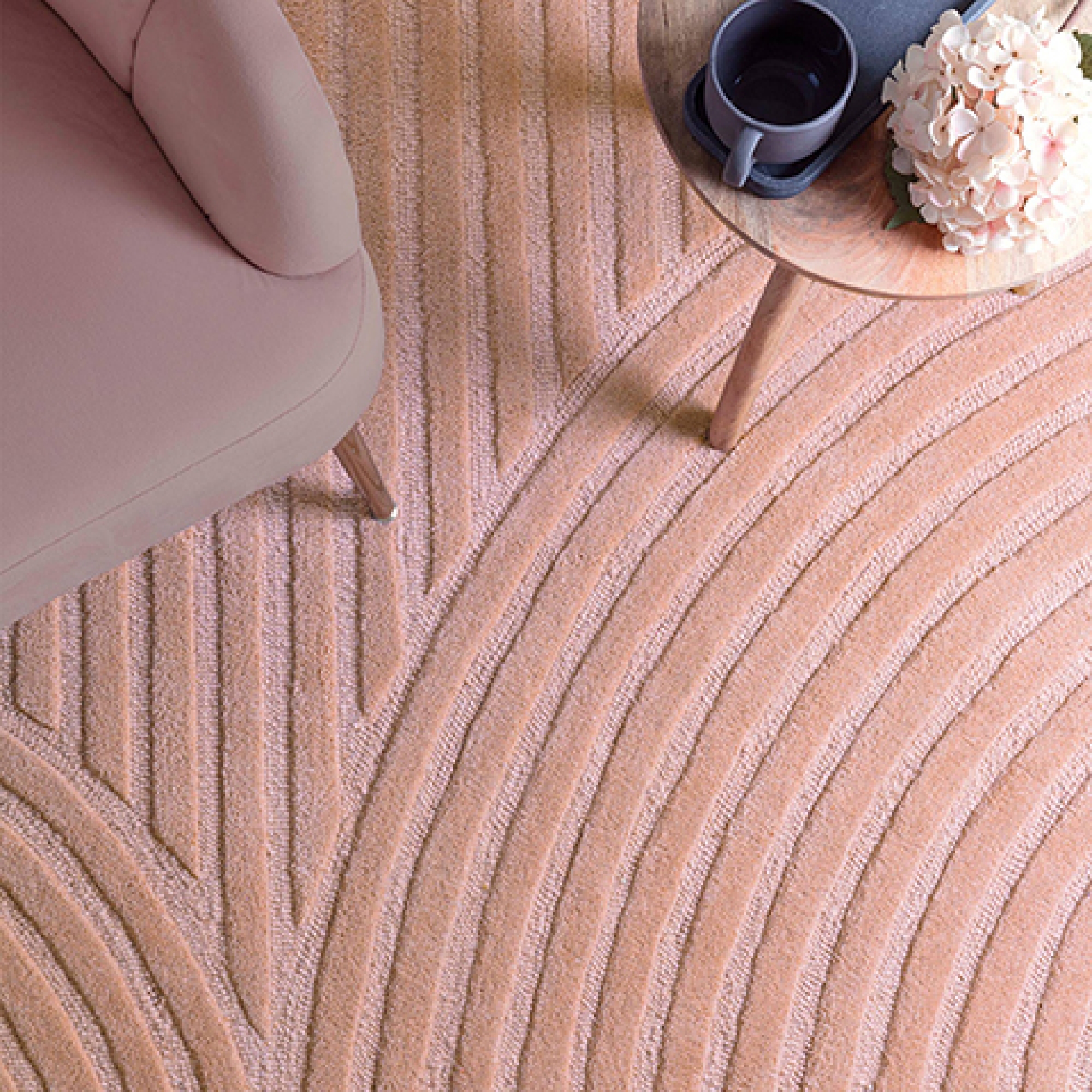 Второе фото слайда