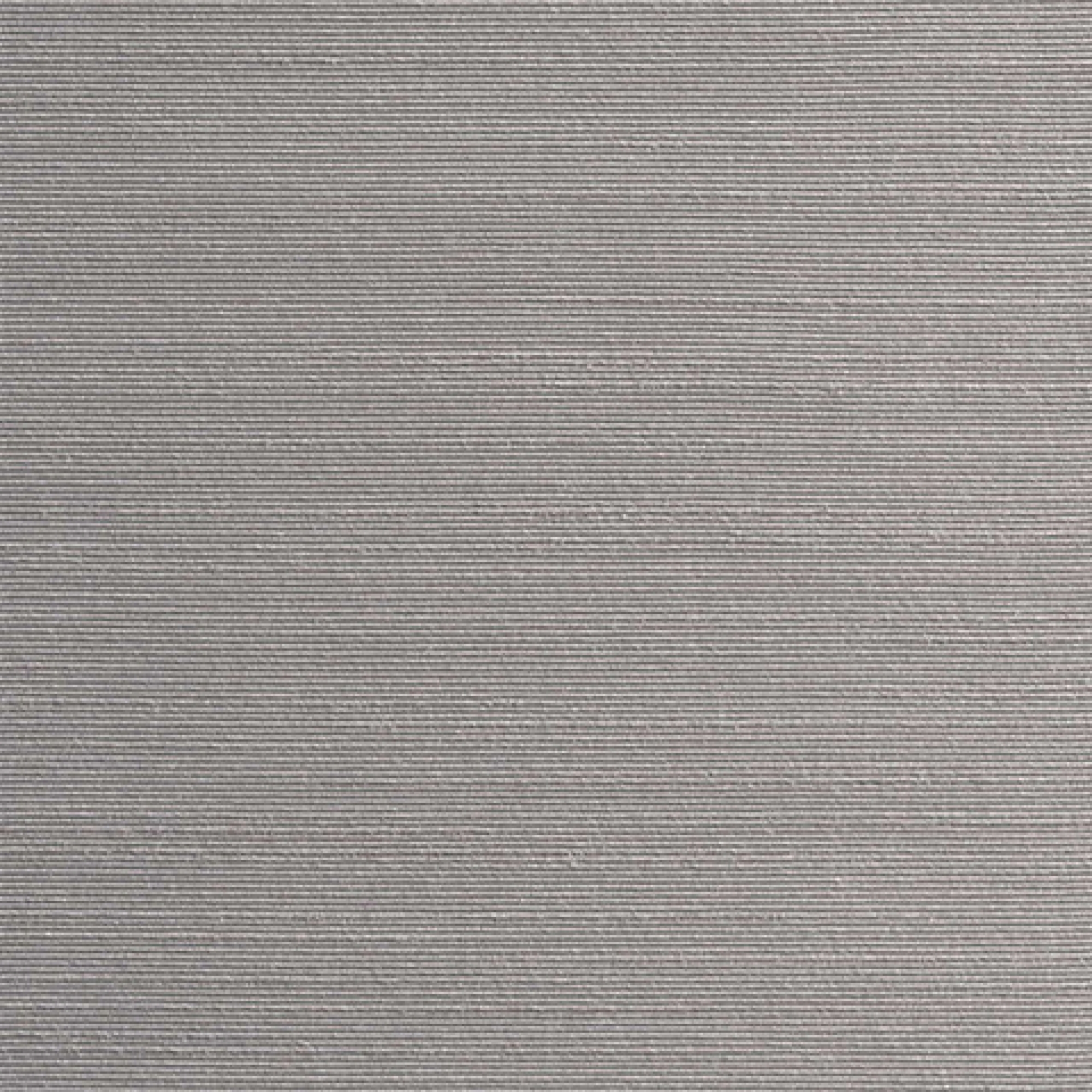 Первое фото слайда