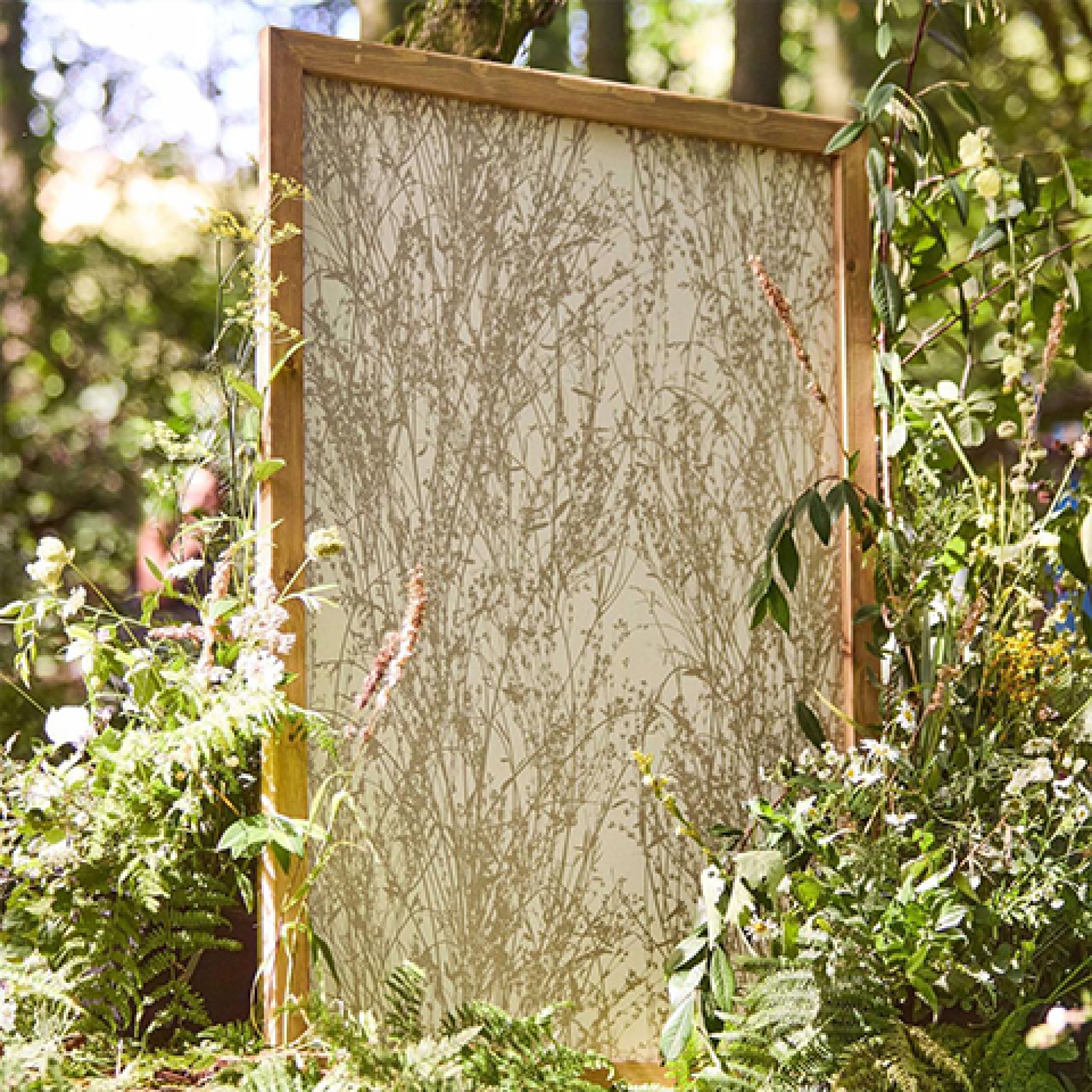 Второе фото слайда