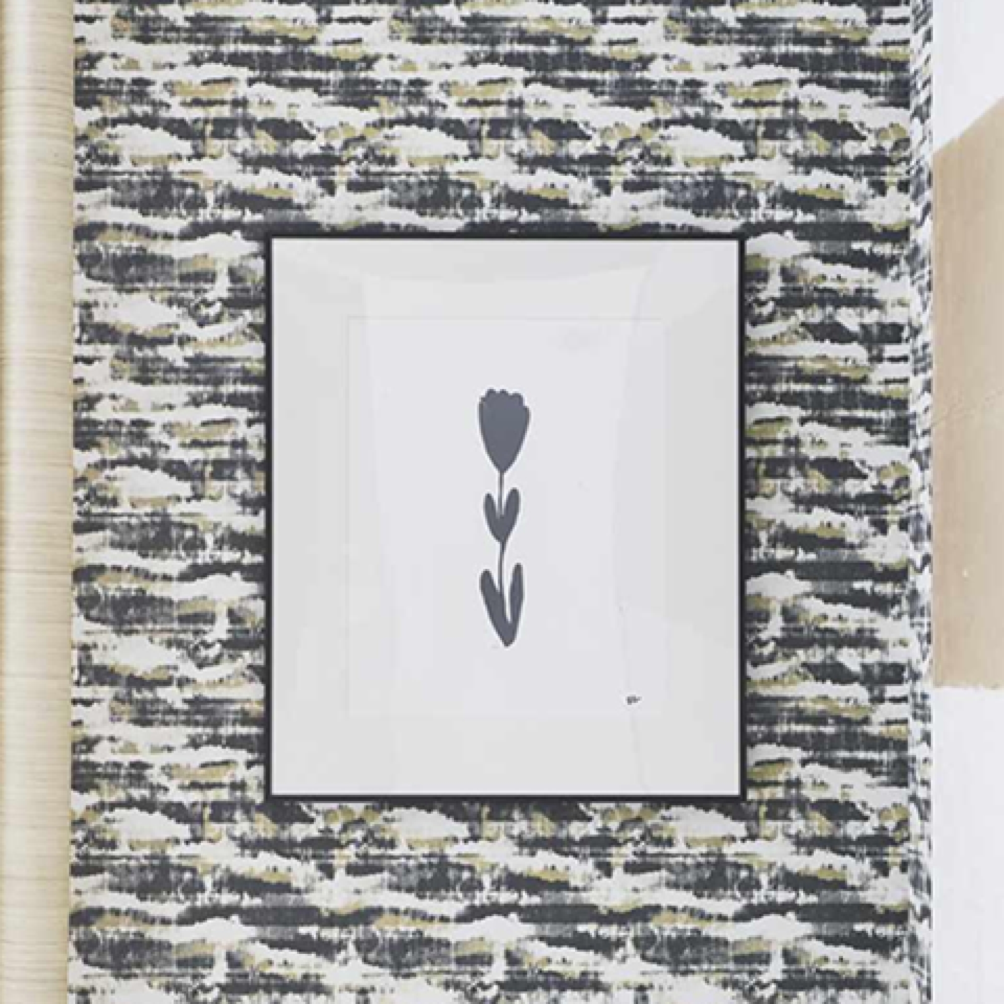 Второе фото слайда