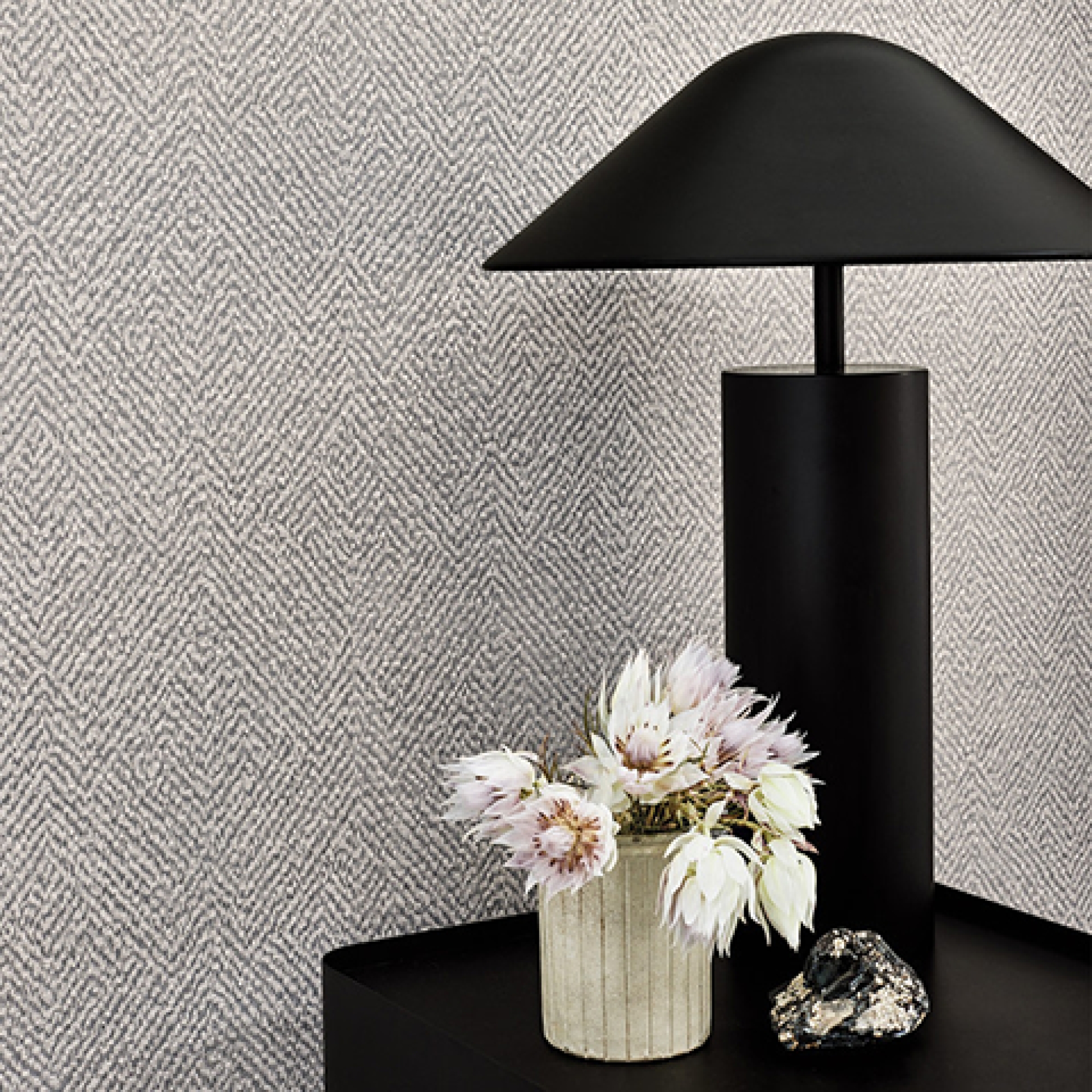 Друге фото слайду