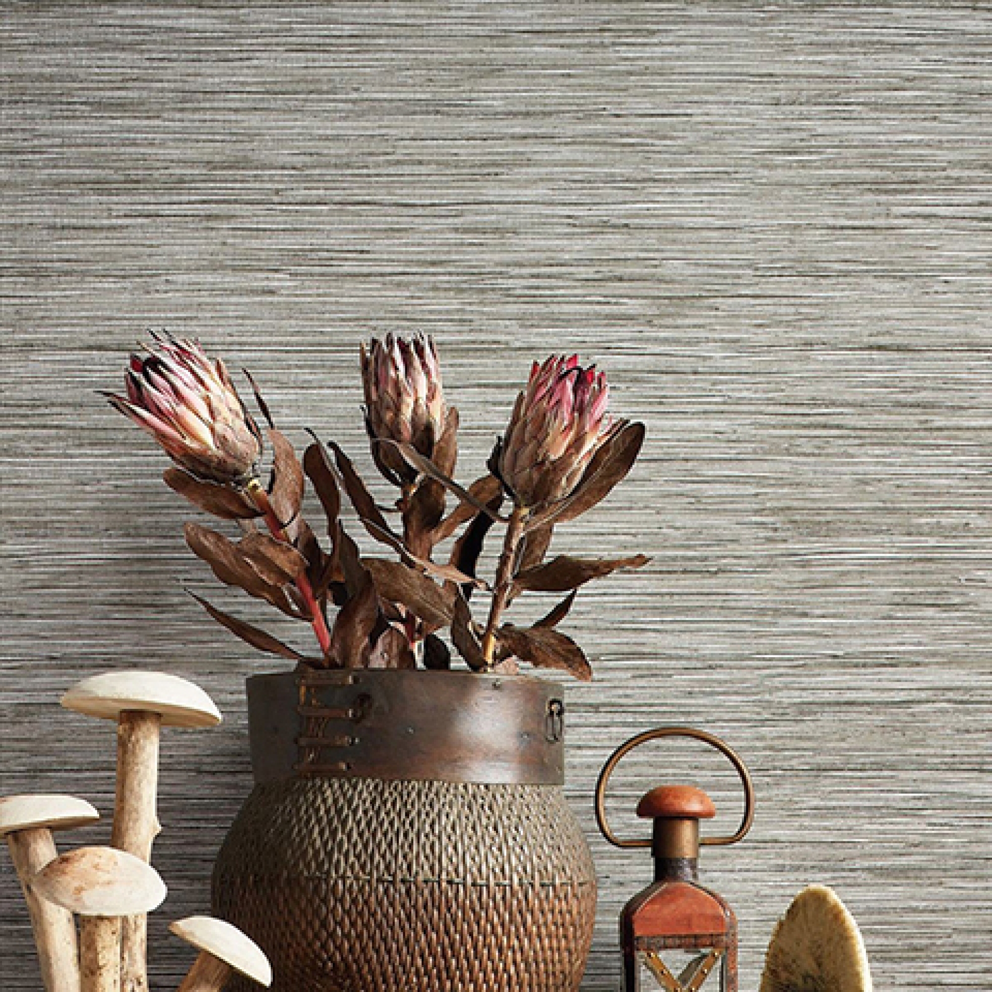 Друге фото слайду