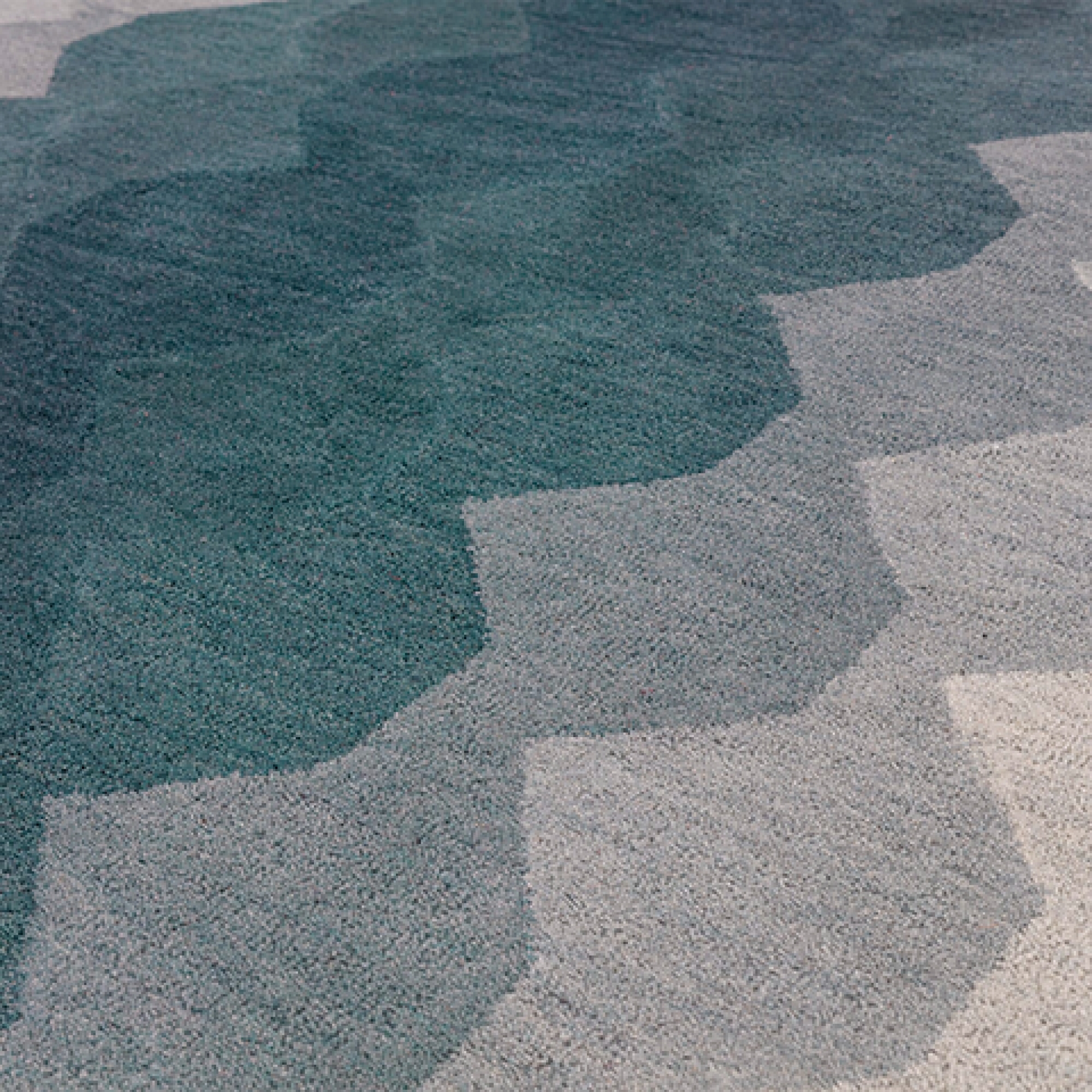 Второе фото слайда