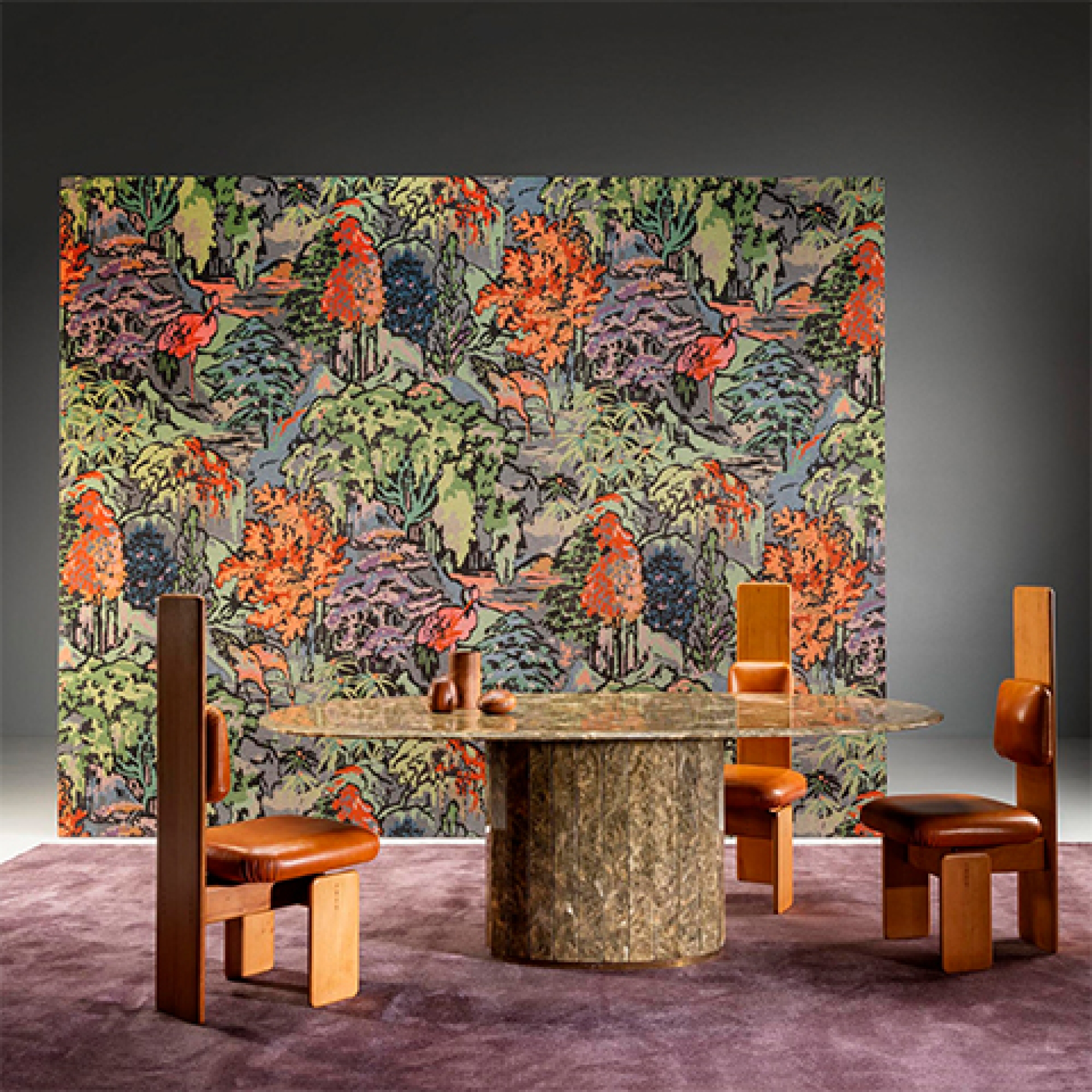 Первое фото слайда