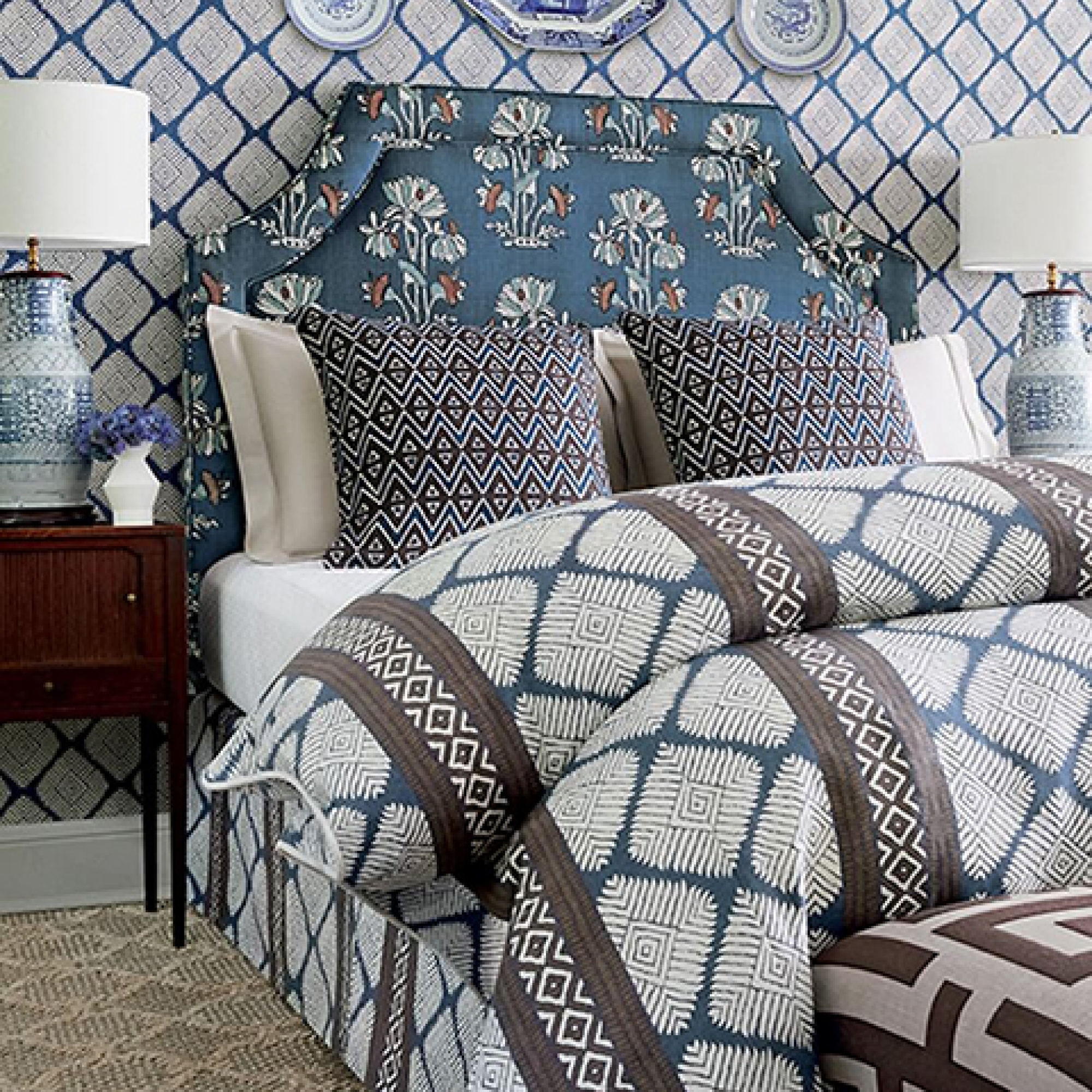 Перше фото слайду