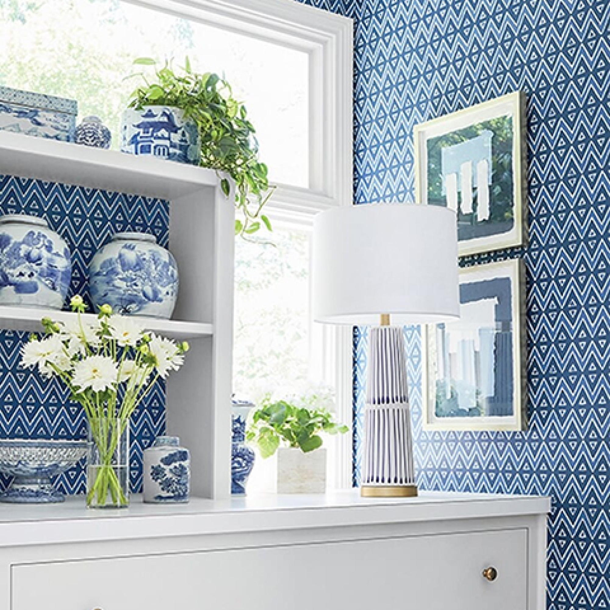 Перше фото слайду