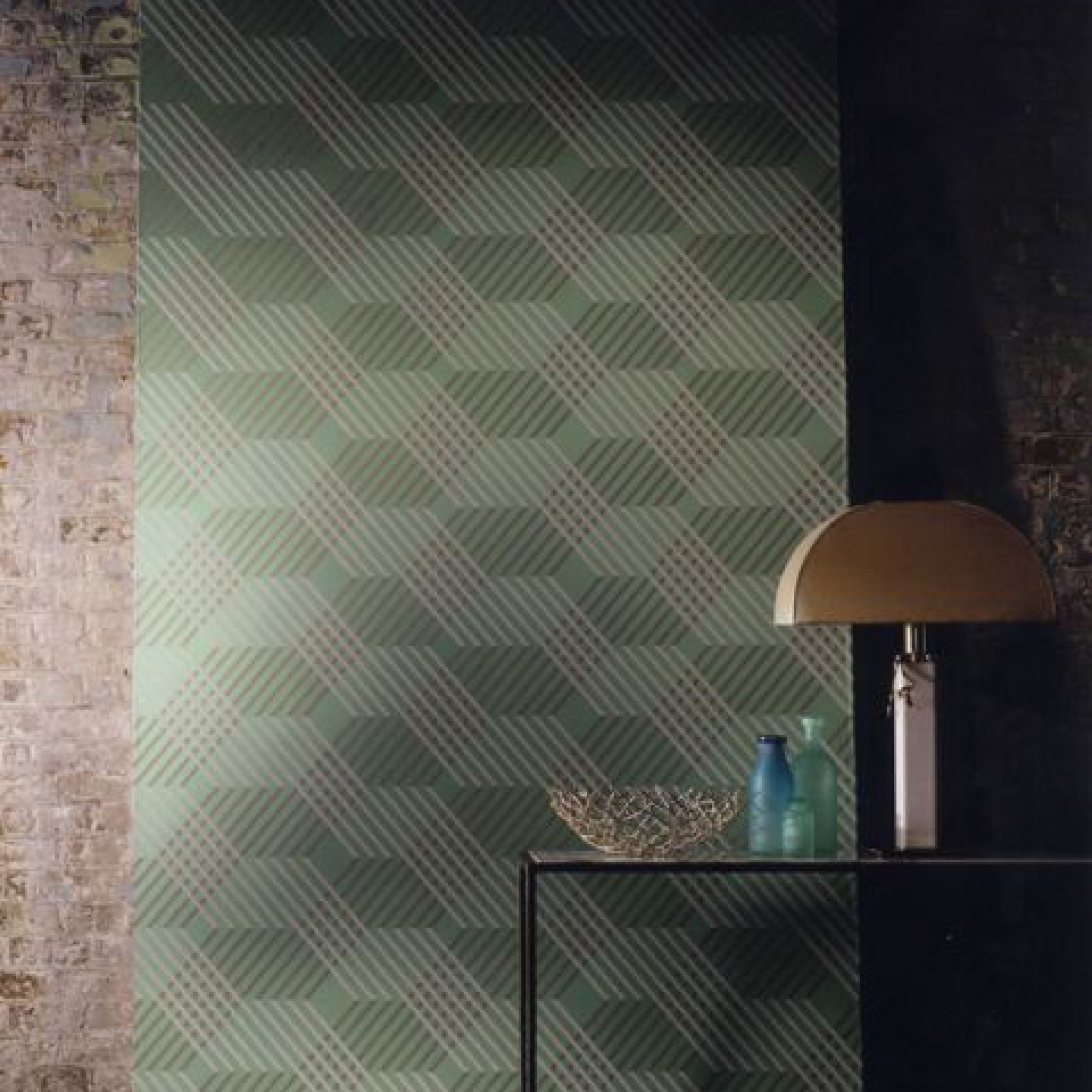 Друге фото слайду