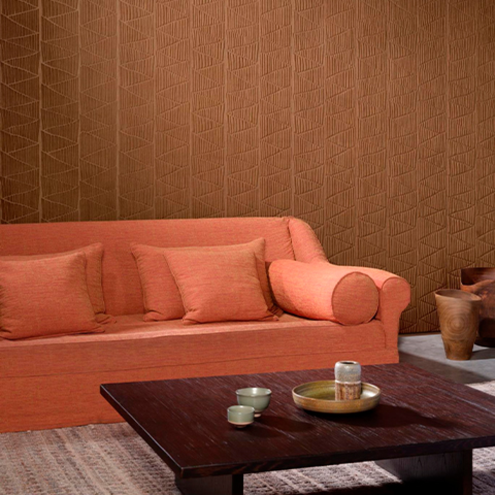 Первое фото слайда